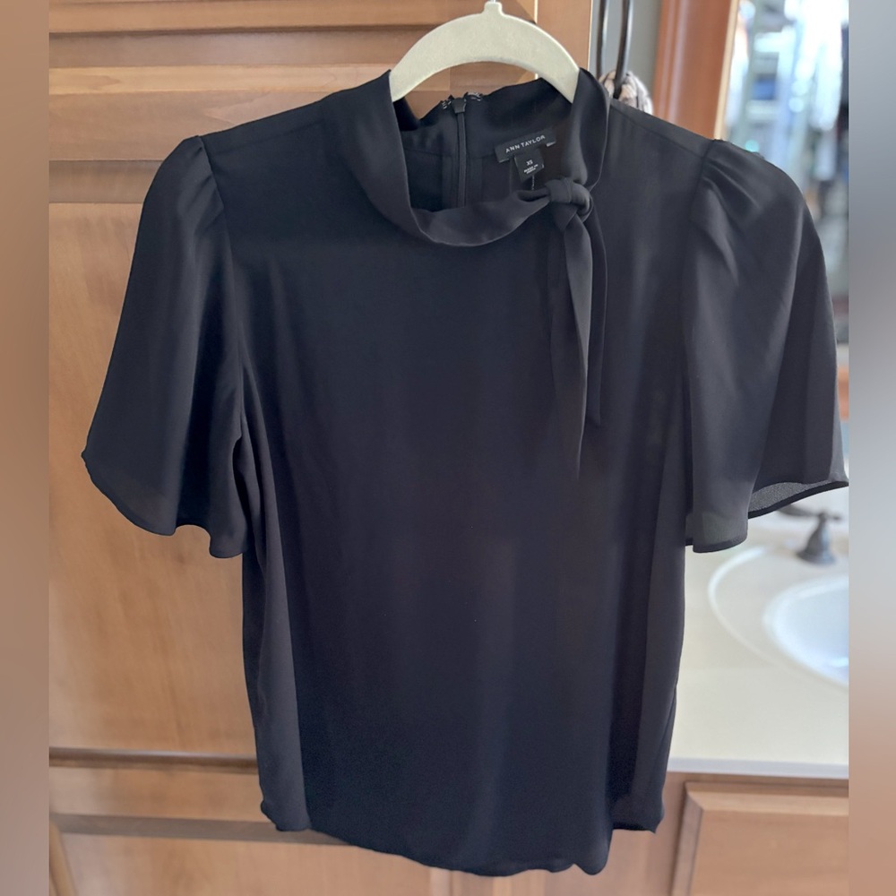 Ann Taylor Blouse XS